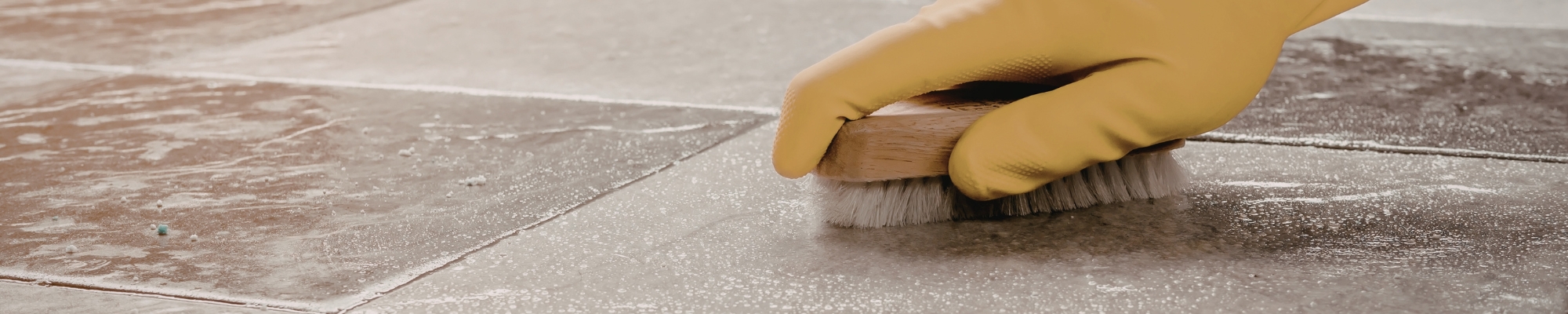 Jak zadbać o fugi - czyszczenie i zabezpieczenie fug